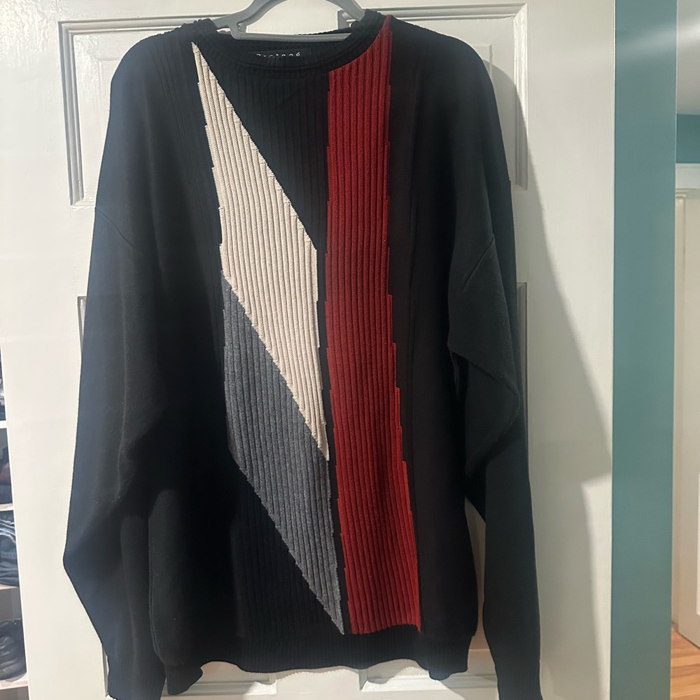 Black and Red Geometric Men's Sweater